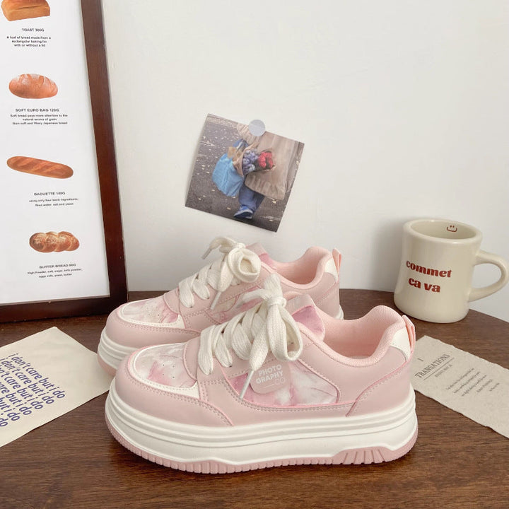 Damen Trendige Plateau-Sneaker mit komfortabler Dämpfung und modischer Silhouette Echo Archiv