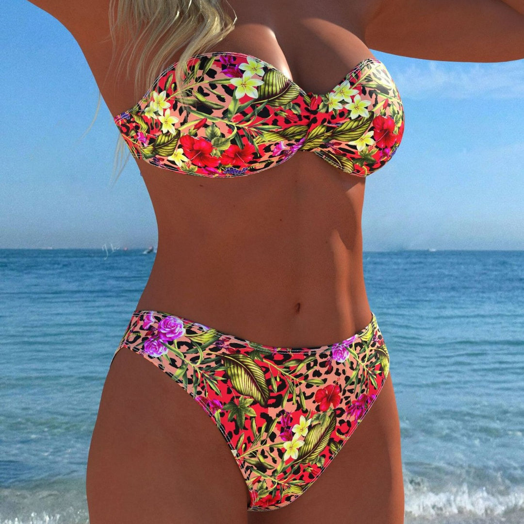 Damen Bandeau-Bikini mit floralem Muster und hohem Beinausschnitt Echo Archiv