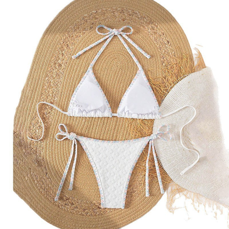 Damen Triangel-Bikini mit raffinierten Bindebändern und floralen Akzenten Echo Archiv