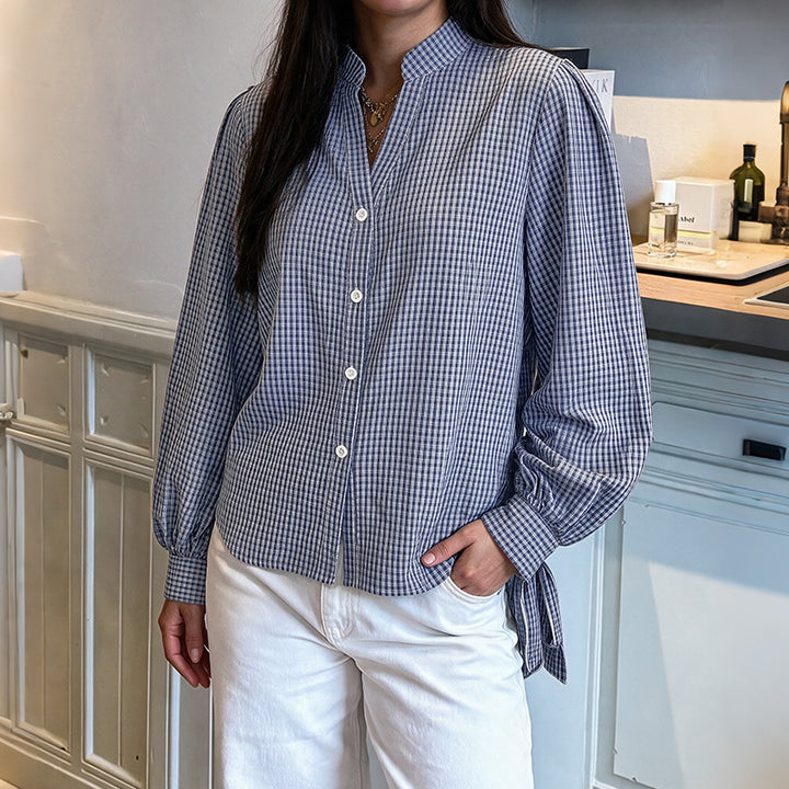 Damen Modische Bluse mit Rüschendetails und Knopfverschluss Echo Archiv