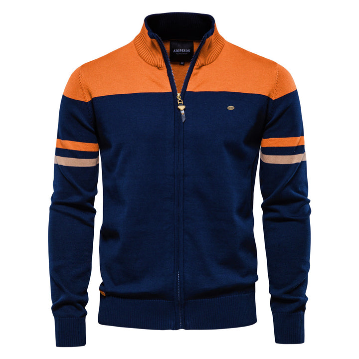 Herren sportliche Strickjacke mit hohem Kragen und Reißverschluss Echoarchiv