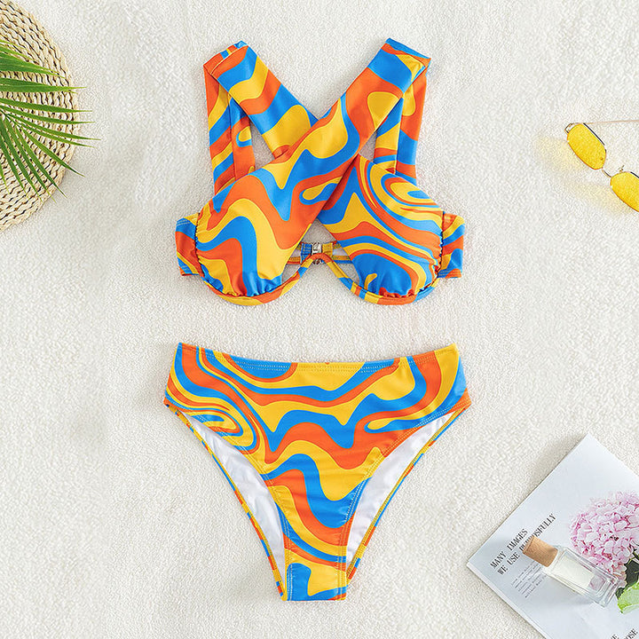Damen Sportliches Bikini-Set mit auffälligem Wellenmuster Echo Archiv
