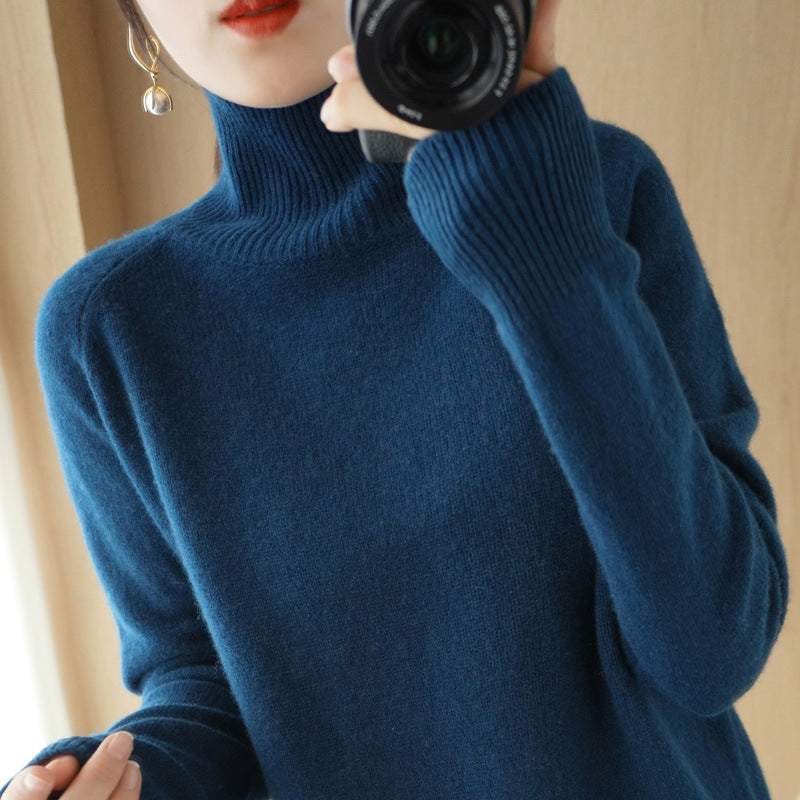 Damen Luxus-Feinstrick-Rollkragenpullover mit Daumenlochbündchen und femininer Schulterpasse Echoarchiv