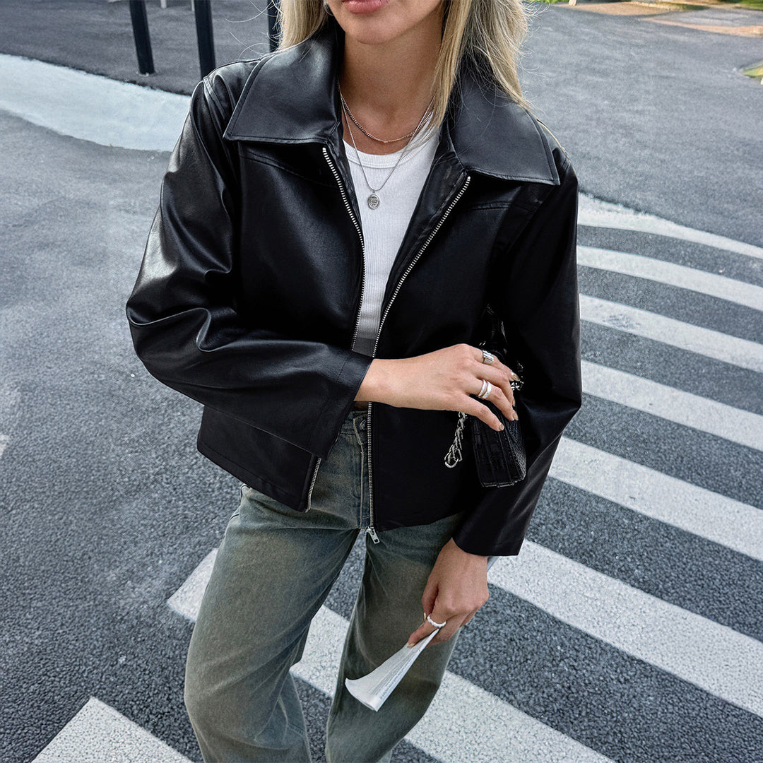 Damen elegante Kunstlederjacke mit Reißverschluss, Hemdkragen und Eingrifftaschen – Célinea
