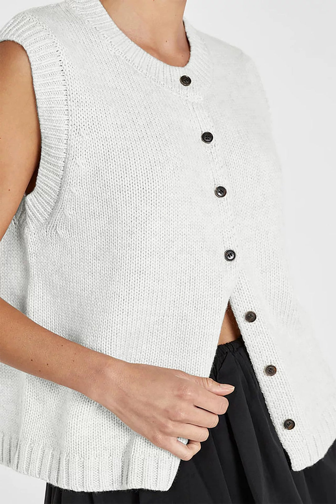 Damen gestrickte ärmellose Knopf-Weste mit Rippkragen – Veloura