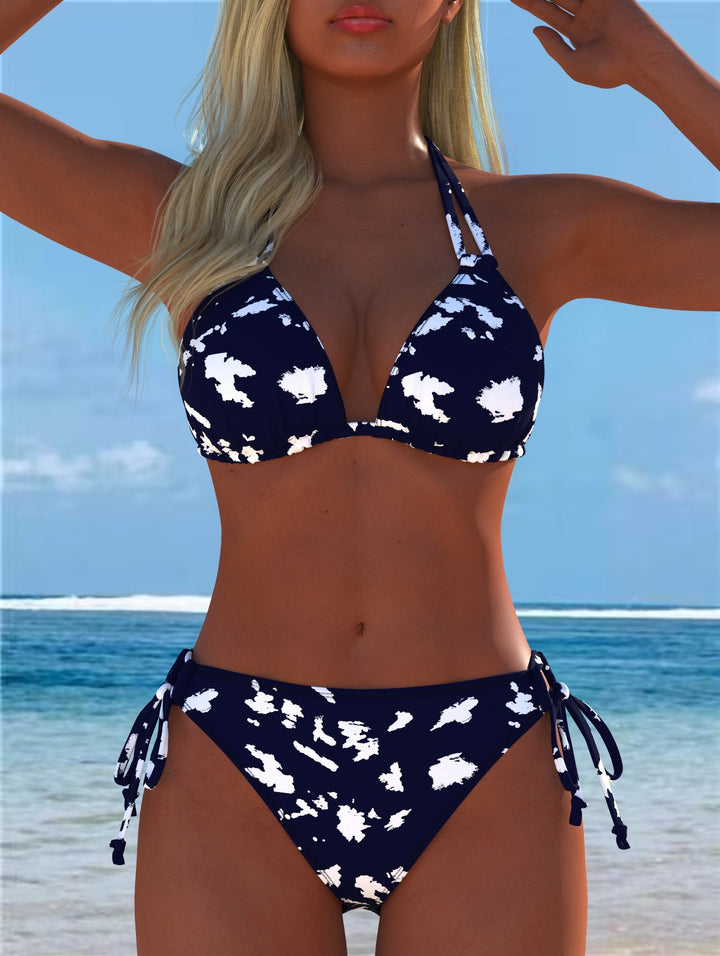 Damen Bikini-Set mit verspieltem Schnitt und trendigem Mustermix Echo Archiv