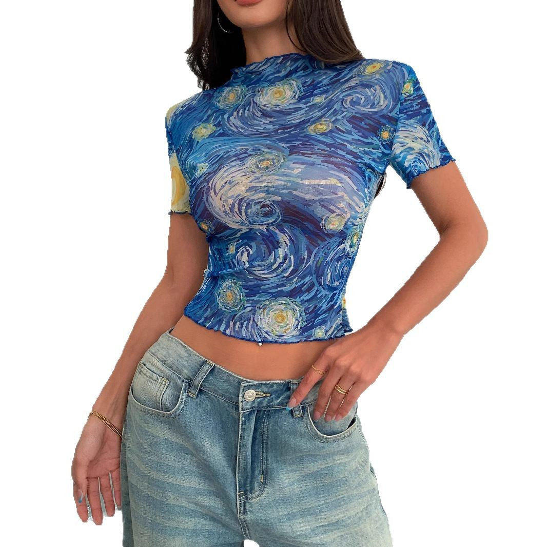 Damen nan figurbetontes bauchfreies Kurztop mit künstlerischem Wirbelprint, Stehkragen und Kräuselrand Echo Archiv