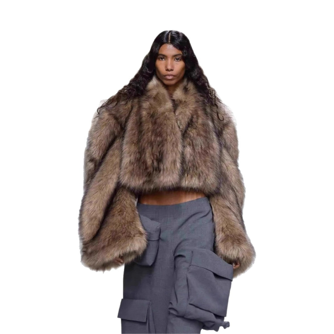 Damen Kurze voluminöse Crop-Faux-Fur-Jacke mit verlängerten Ärmeln Echo Archiv