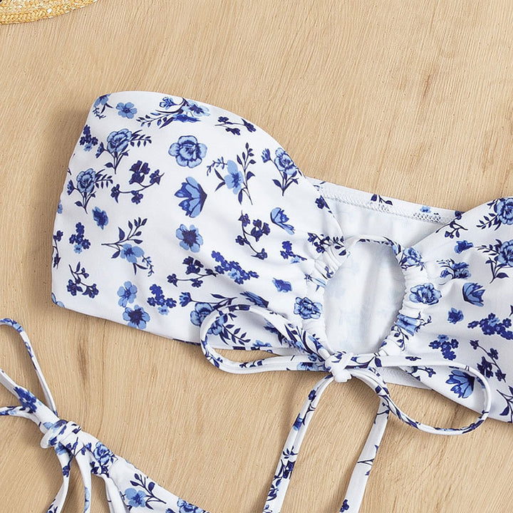 Damen Bandeau-Bikini mit floralem Musterdruck und verspielten Bindebändern Echo Archiv