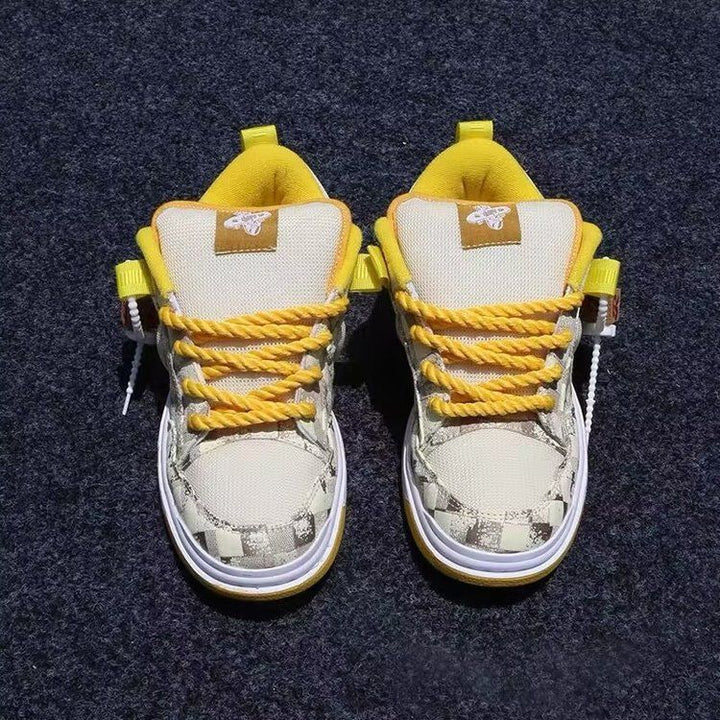 Damen urbane Sneaker mit innovativer Schnürung und extra dämpfender Sohle Echo Archiv