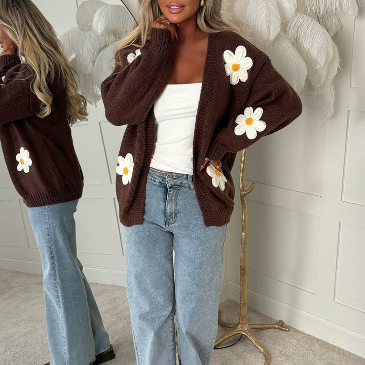 Damen Oversize-Strickcardigan mit 3D-Blumenapplikationen und geripptem Saum – Veloura