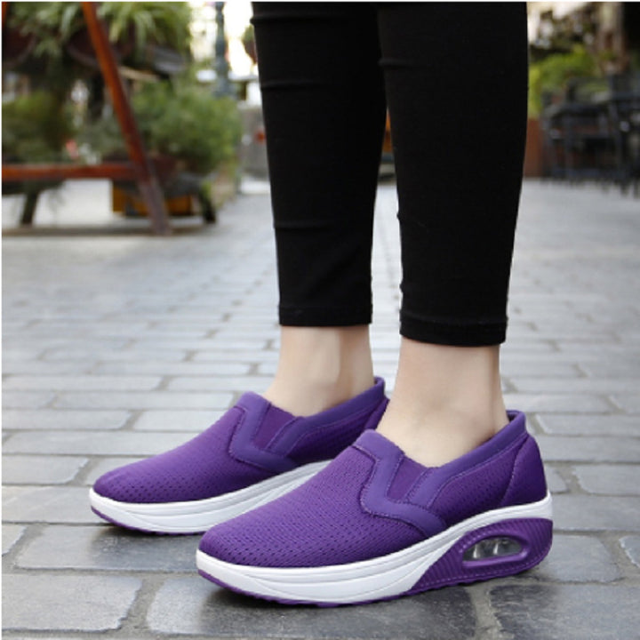 Damen Gestrickte Slip-On-Walking-Sneaker mit sichtbarer Luftkapsel und ergonomischer Plateausohle – Névara