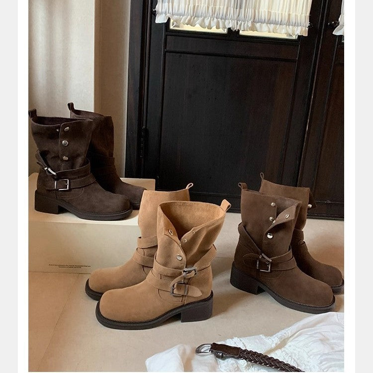 Damen Veloursleder-Bikerstiefel mit Schnallen und mittlerem Blockabsatz Echo Archiv