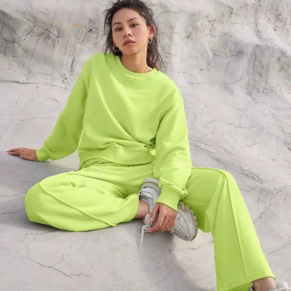 Damen nan Oversize-Sweatshirt und weite Loungehose Set mit Tunnelzug, dezenter Nahtführung und elastischen Bündchen Echo Archiv