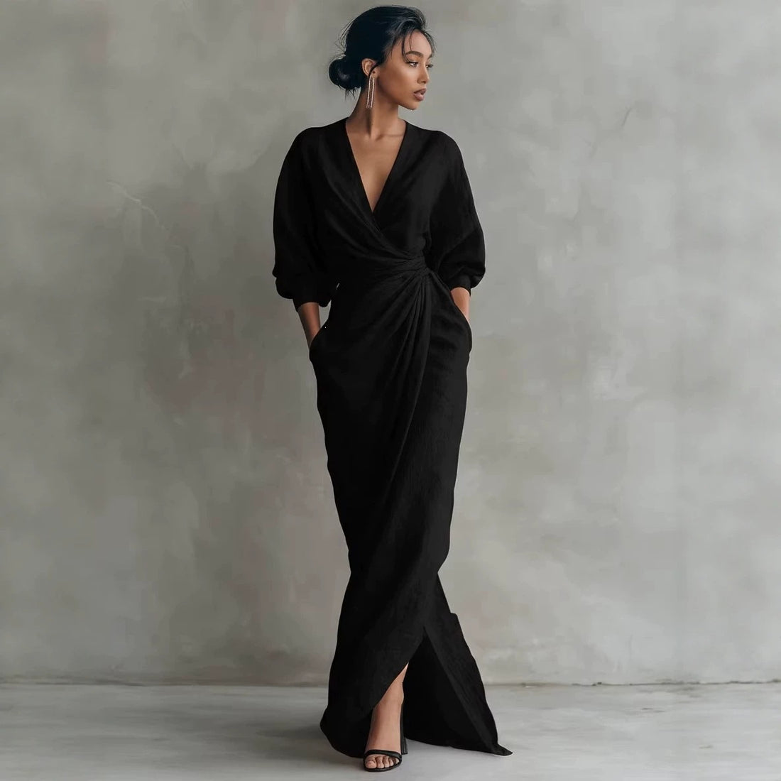 Damen Wickel-Maxikleid aus Leinenmix mit tiefem V-Ausschnitt und Ballonärmeln Echoarchiv