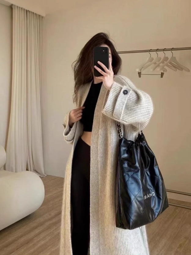 Damen Maxi-Longcardigan aus weichem Rippenstrick mit breiten Manschetten Echoarchiv