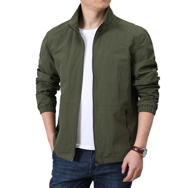 Herren Leichte Windjacke mit Stehkragen, elastischen Bündchen und verdecktem Reißverschluss Echo Archiv
