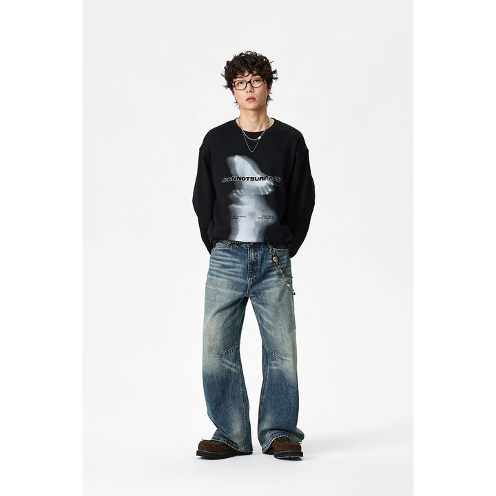 Unisex Oversize-Langarmshirt mit surrealem Photoprint und gerippten Bündchen Echoarchiv
