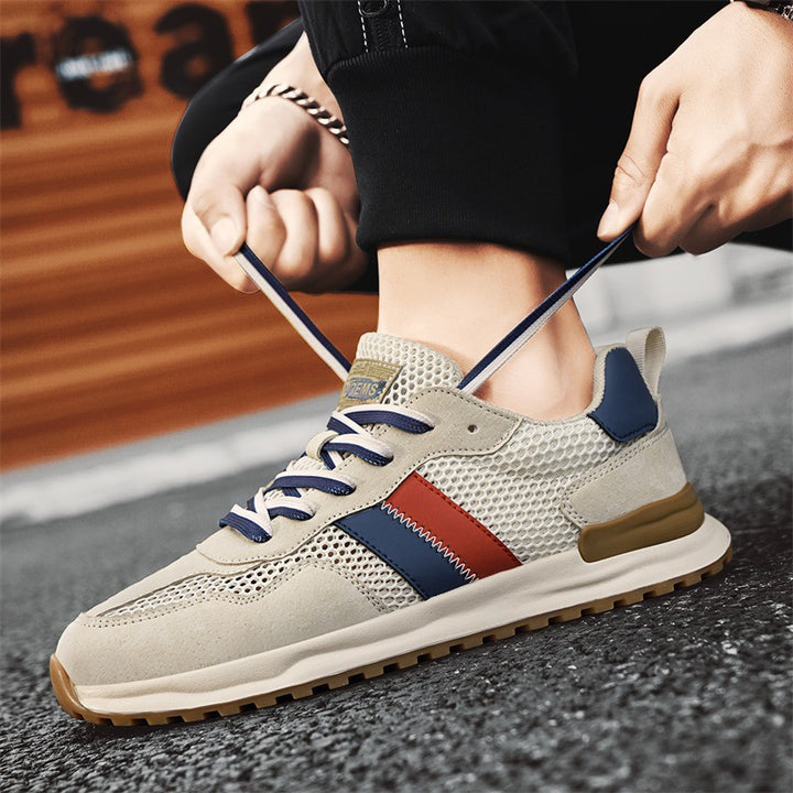 Herren Atmungsaktive Freizeit-Runner mit Mesh-Obermaterial, retro-inspiriertem Streifen-Detail und griffiger Gummilaufsohle – Tavélo