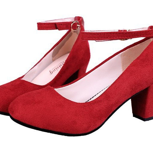 Damen nan Samtige Komfort-Pumps mit gepolstertem Fußbett und verstellbarem Knöchelriemen Echo Archiv
