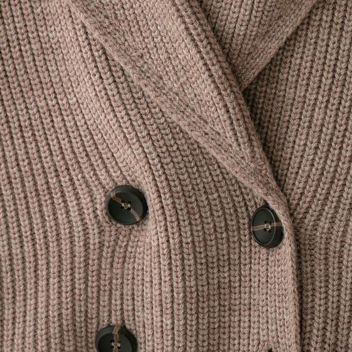 Damen Kurzgeschnittener Grobstrick-Cardigan mit Schalkragen und doppelreihiger Knopfleiste Echoarchiv