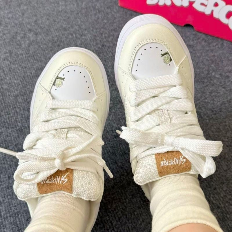 Damen Sportliche Sneakers mit tierischen Motiven und atmungsaktiver Oberflächenstruktur Echo Archiv