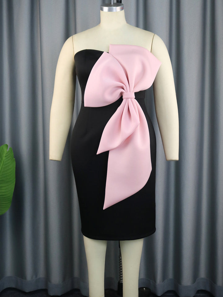 Damen Elegantes Wickelkleid mit übergroßer Schleifenapplikation Echo Archiv