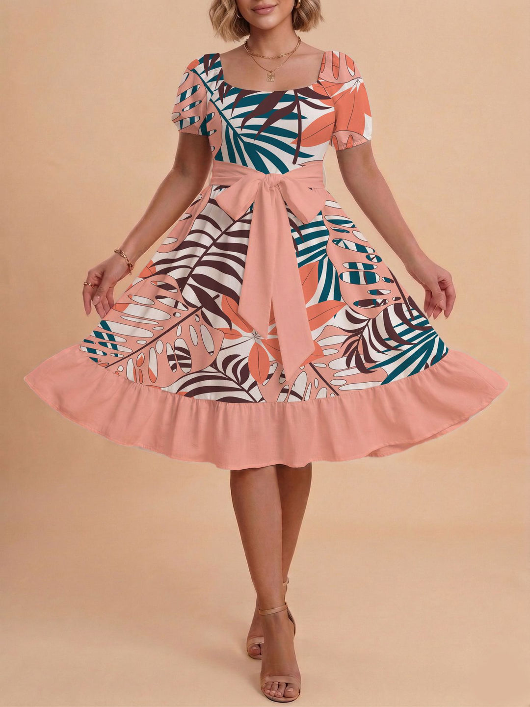 Damen Midikleid mit verspieltem Druck und tailliertem Schnitt Echo Archiv