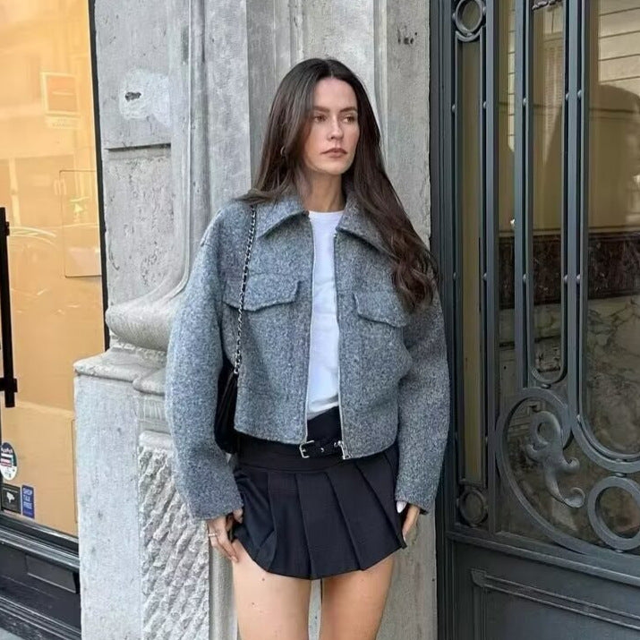 Damen Kurz geschnittene Teddyjacke mit Reißverschluss, Kragen und aufgesetzten Klappentaschen Echo Archiv