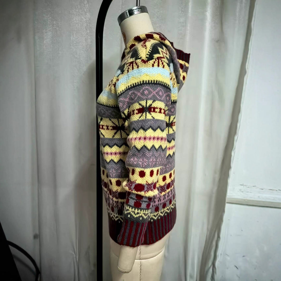Damen nan oversized Strickkapuzenpullover mit Norwegermuster, gefütterter Kapuze und gerippten Bündchen Echo Archiv