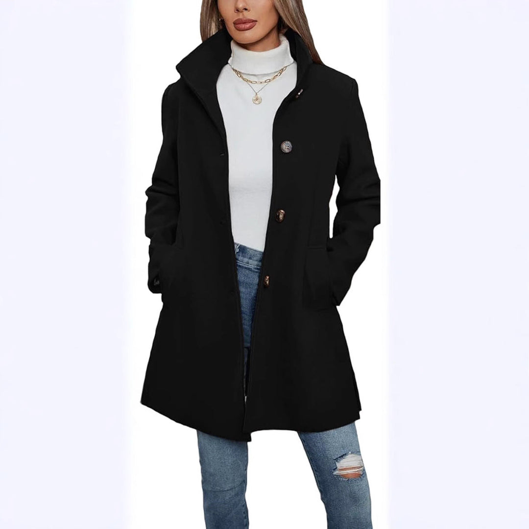 Damen Eleganter Wollmantel mit Hochgeschlossenem Kragen und Praktischen Taschen – Montévia