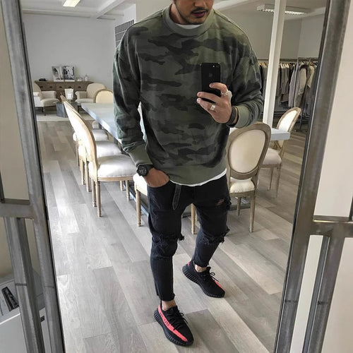 Herren Oversized Camouflage-Sweatshirt mit Rundhalsausschnitt und Rippbündchen Echoarchiv