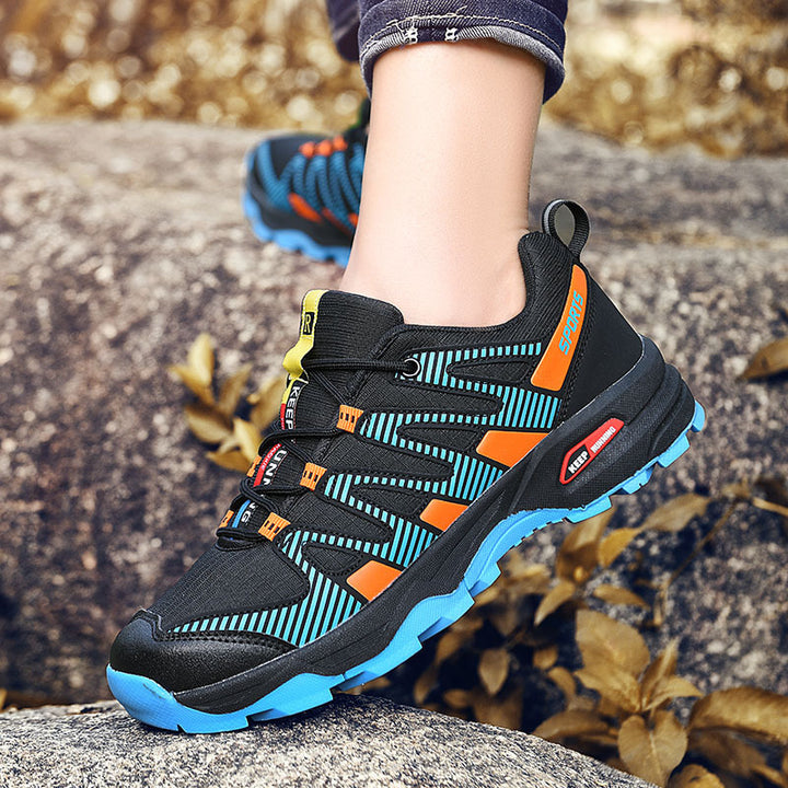 Herren robuste Trail‑Hybrid‑Sneaker mit verstärkter Zehenkappe und griffiger Offroad‑Profilsohle – Tavélo