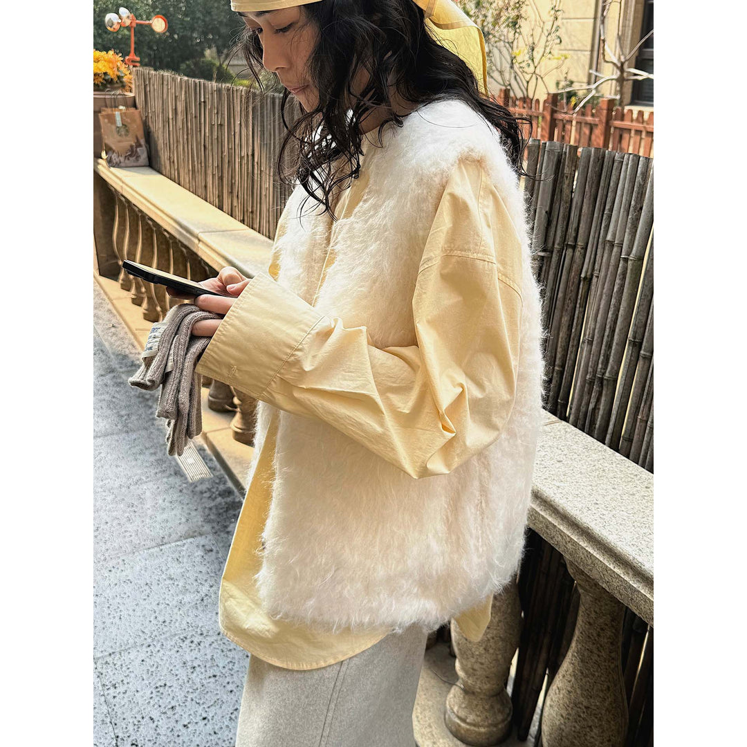 Damen Flauschige Ärmellose Mohair‑Optik Weste mit Oversize‑Silhouette Echoarchiv