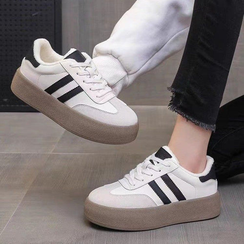 Damen Sportliche Sneakers mit gepolsterter Sohle und strapazierfähigem Design Echo Archiv