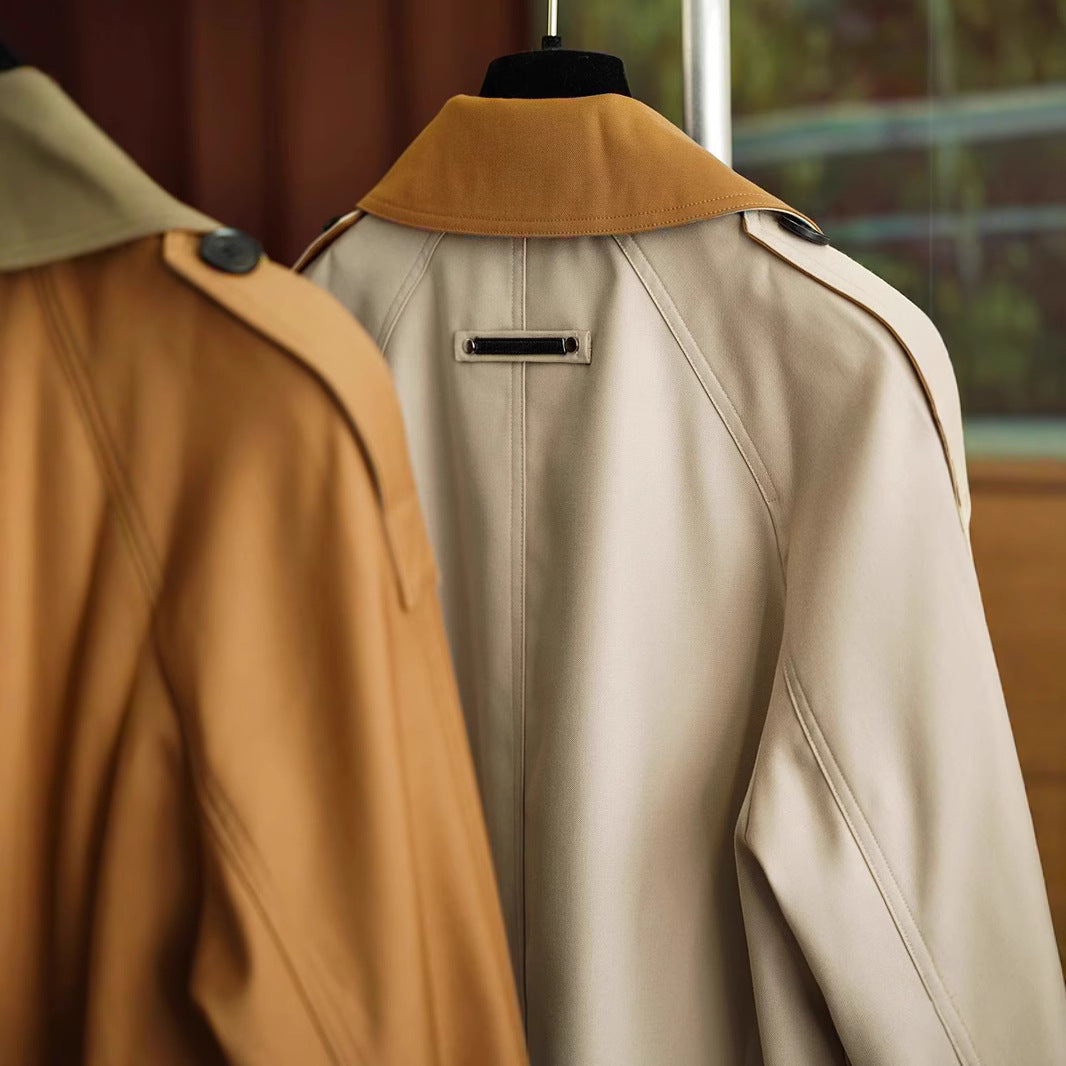 Damen Elegant geschnittene Trenchjacke mit Taillengürtel Echoarchiv