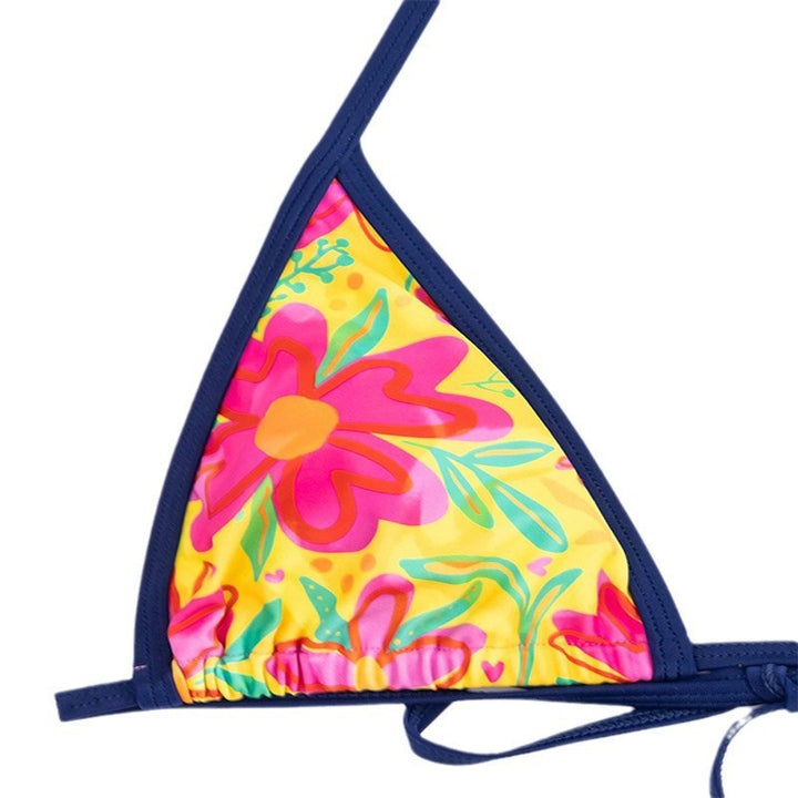 Damen Triangel-Bikini-Set mit floralem Muster und farbenfrohen Akzenten Echo Archiv
