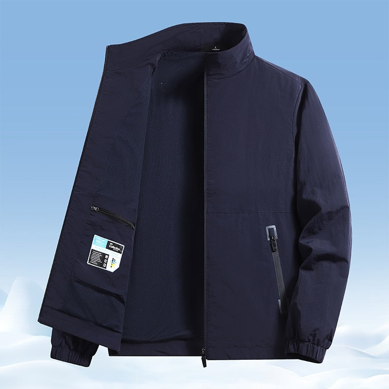 Herren Leichte wind- und wasserabweisende Übergangsjacke mit Meshfutter, Stehkragen & Reißverschlusstaschen Echoarchiv