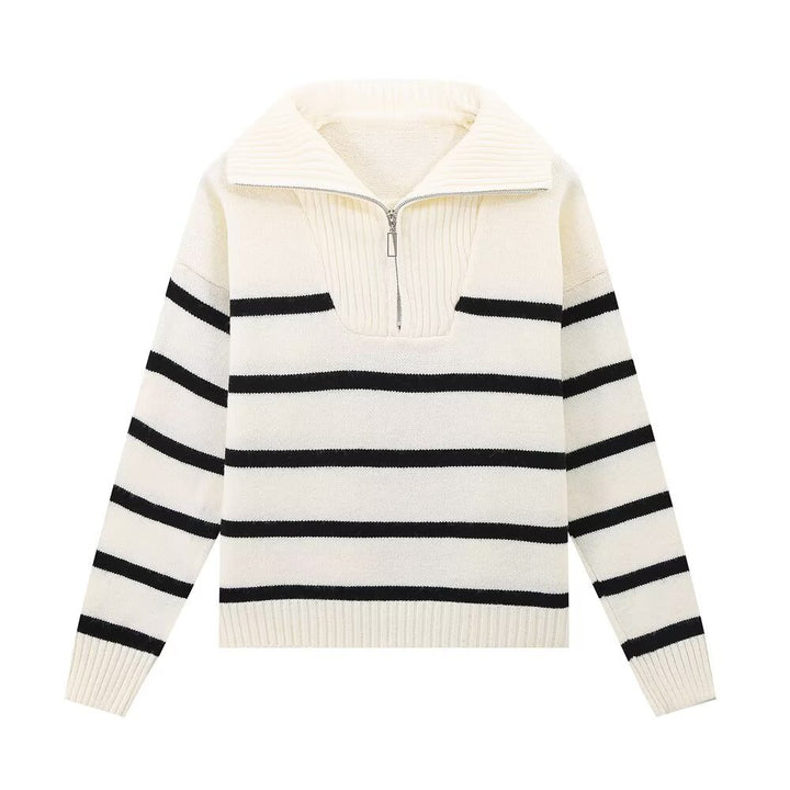Damen Gestreifter Strickpullover mit hohem Rollkragen und halbem Reißverschluss Echoarchiv