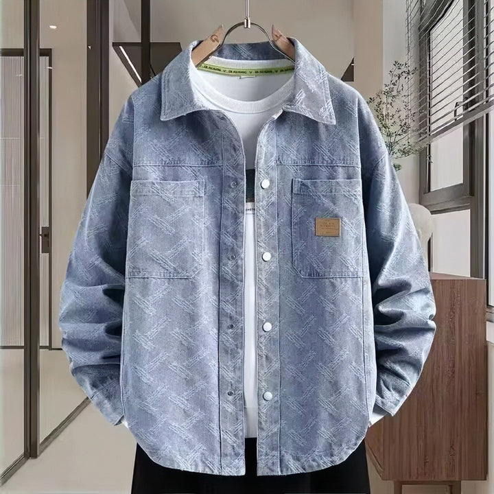 Herren Jeans-Overshirt mit dezenter Struktur-Jacquard, Druckknopf‑Brusttaschen und Hemdkragen Echoarchiv
