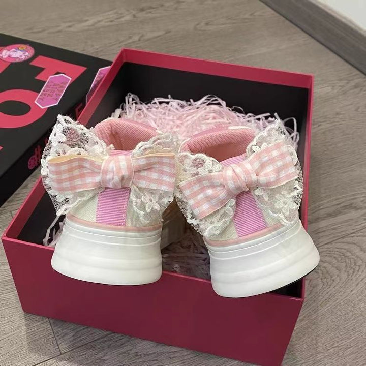 Damen Sneaker mit verspielten Schleifen-Details und rutschfester Sohle Echo Archiv