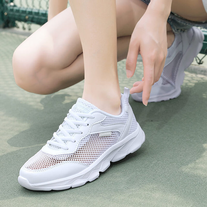 Damen nan leichter Alltags- und Reisesneaker mit luftiger Netzstruktur, dämpfender Leichtsohle und Fersenlasche Echo Archiv