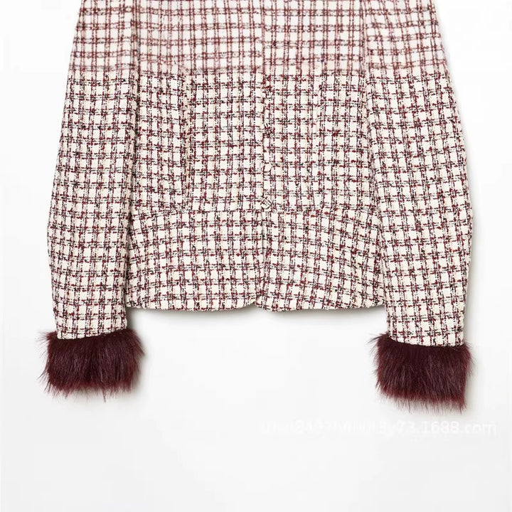 Damen Kurzblazer aus Bouclé‑Tweed mit Stehkragen und Kunstfellmanschetten Echo Archiv