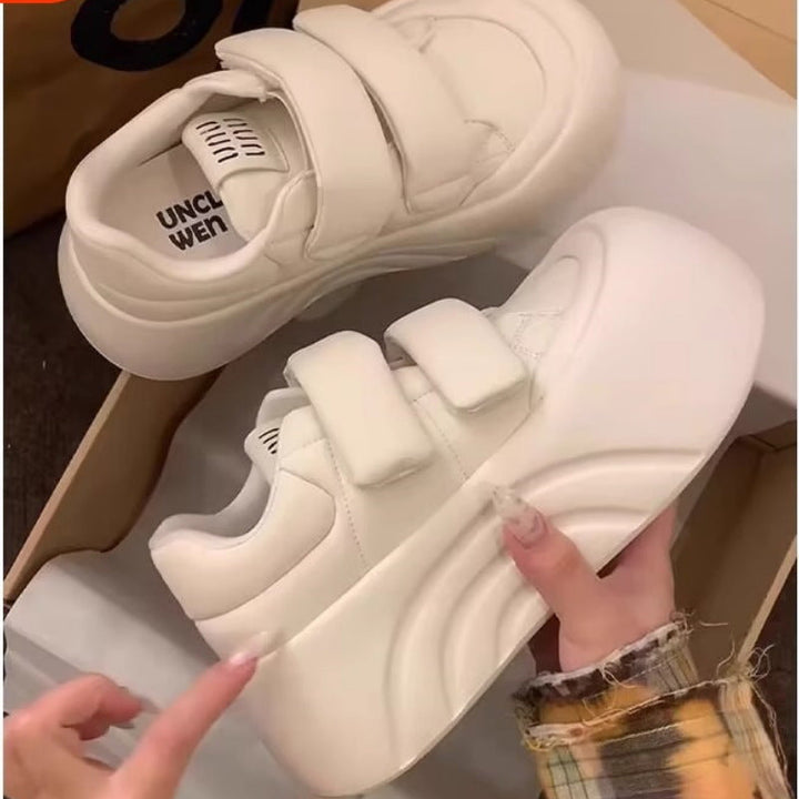 Damen Sportliche Plateau Sneakers mit verstellbarem Klettverschluss Echo Archiv