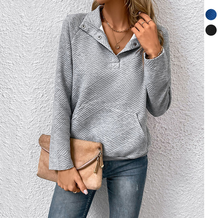 Damen Steppstrukturiertes Sweatshirt mit Druckknopfkragen, V‑Ausschnitt und Kängurutasche Echoarchiv