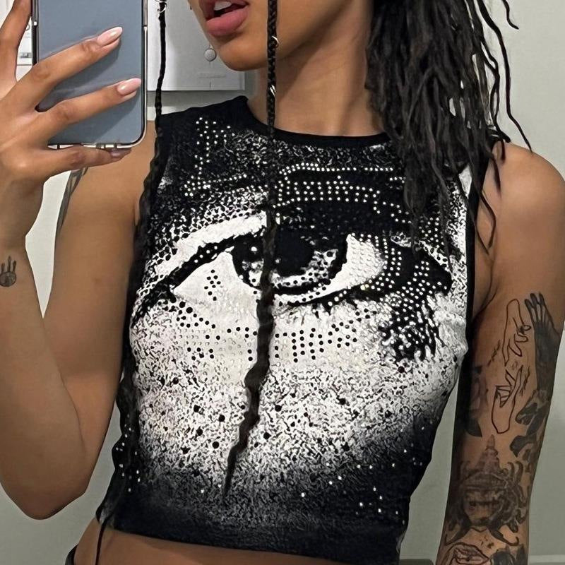 Damen Cropped Tanktop mit strahlendem Augenmotiv und glitzernden Akzenten Echo Archiv