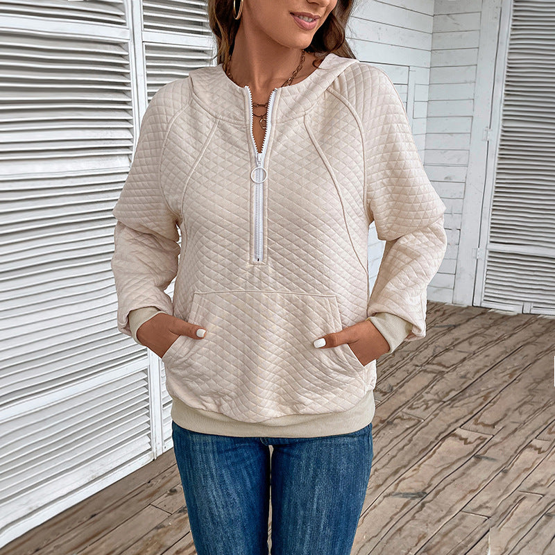 Damen Stepp-Hoodie mit halbem Reißverschluss, Kängurutasche und gesteppter Struktur Echoarchiv