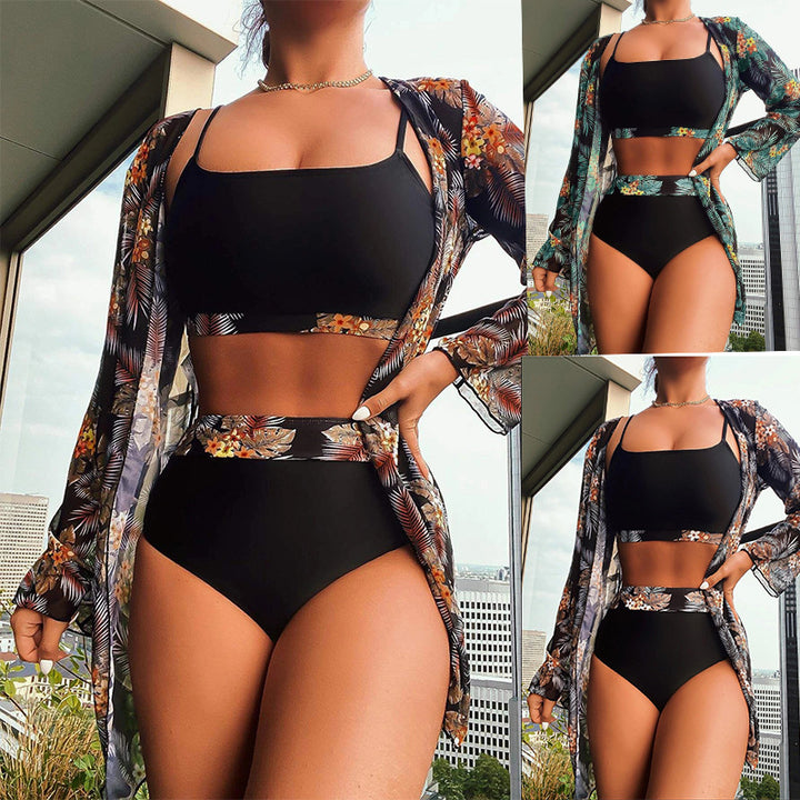Damen Bikini-Set mit hochgeschnittenem Höschen und floralem Kimono Echo Archiv