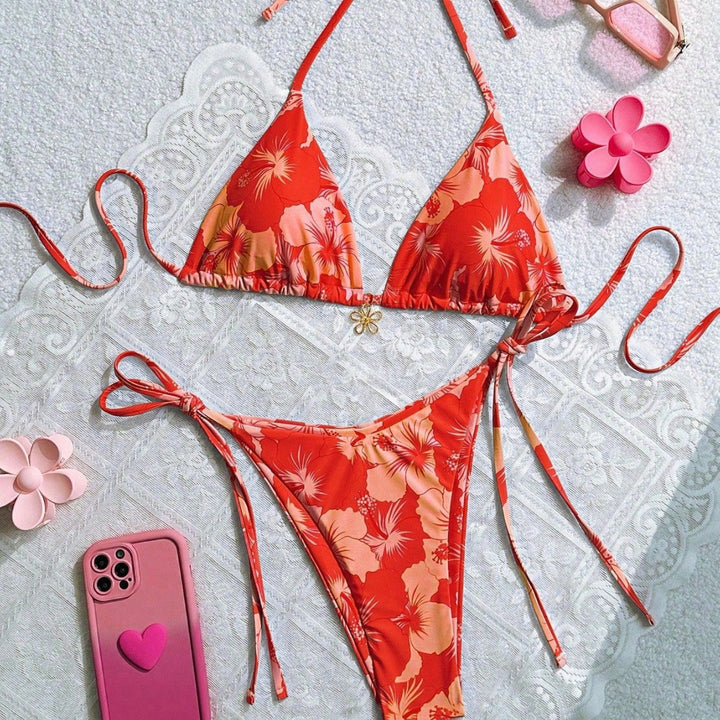 Damen Triangel-Bikini mit floralen Akzenten und raffinierten Bindebändern Echo Archiv