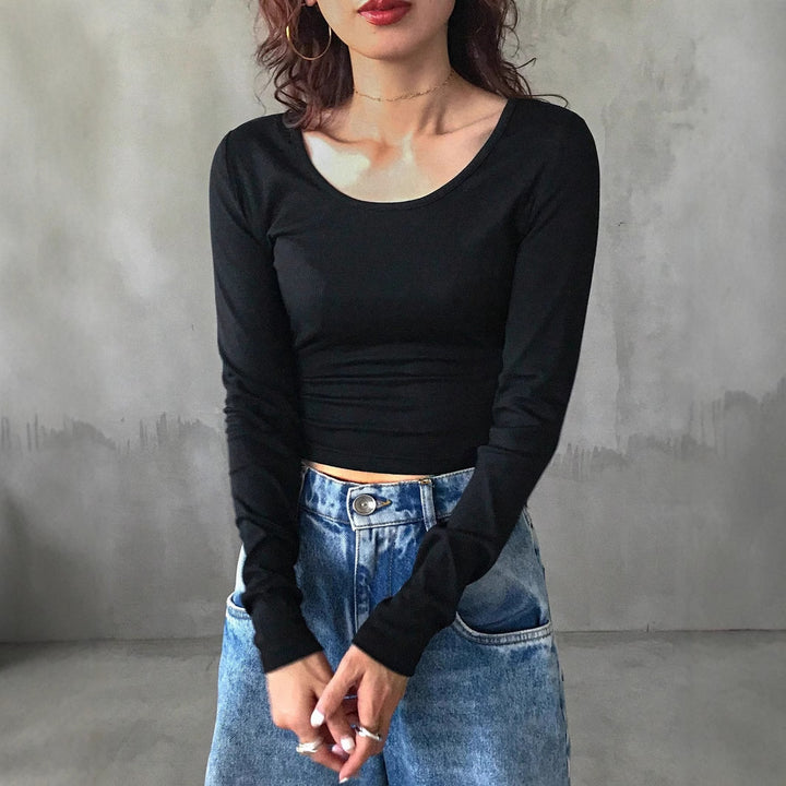 Damen Cropped Wickelshirt mit Rückenschleife und bedrucktem Bindegürtel – Avérine